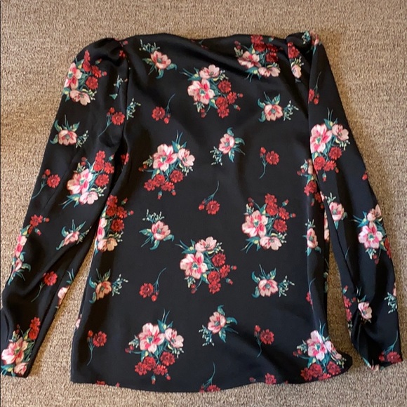 Express Long Sleeve Blouse - Picture 2 of 2